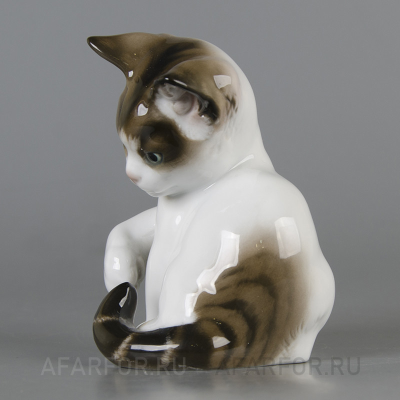 Фарфоровая статуэтка «Котёнок с поднятой лапкой» Rosenthal Германия