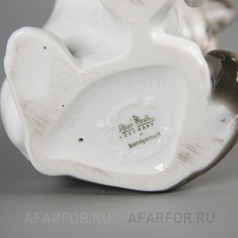 Фарфоровая статуэтка «Котёнок с поднятой лапкой» Rosenthal Германия