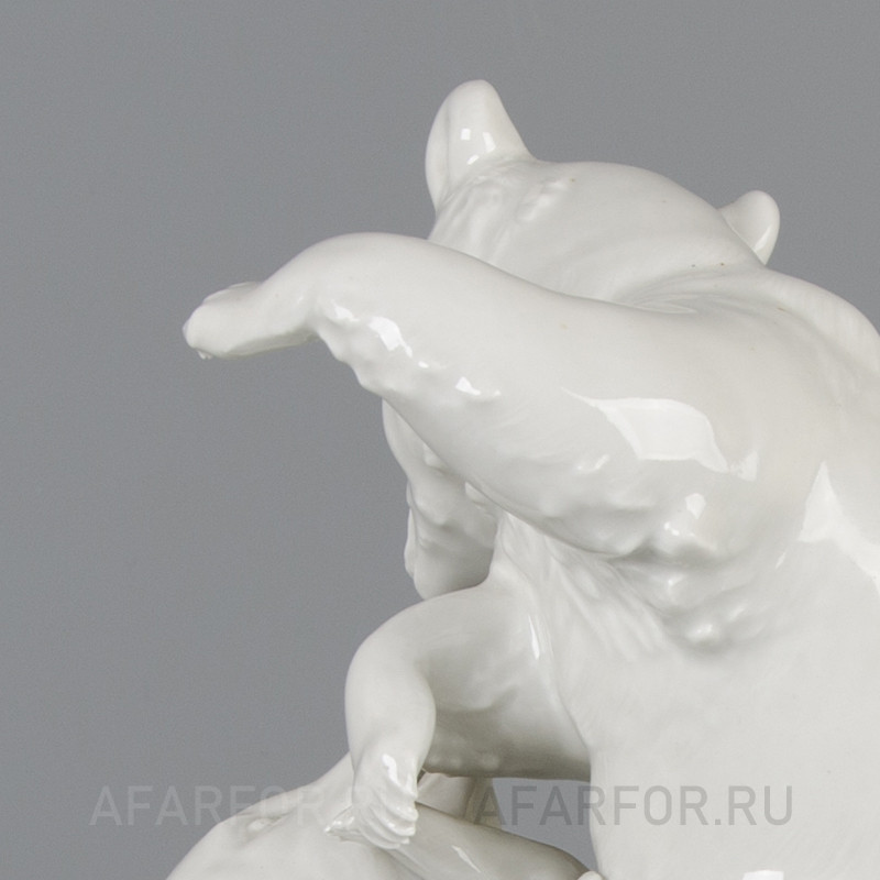 Фарфоровая статуэтка «Играющие медвежата» Meissen Германия
