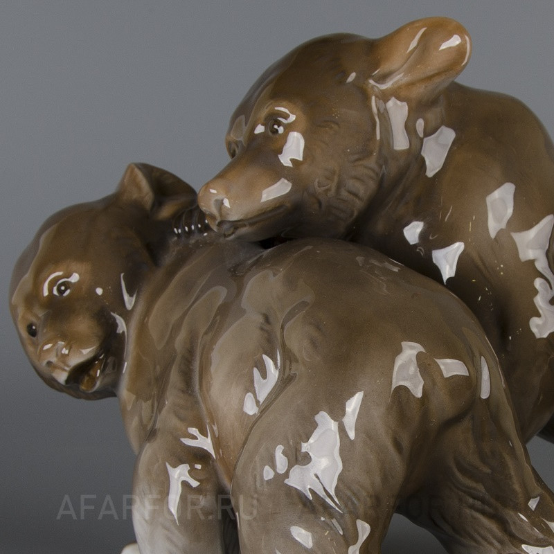 Фарфоровая статуэтка "Играющие медвежата" Rosenthal Германия