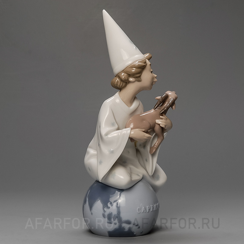Фарфоровая статуэтка "Знак зодиака козерог" Lladro Испания