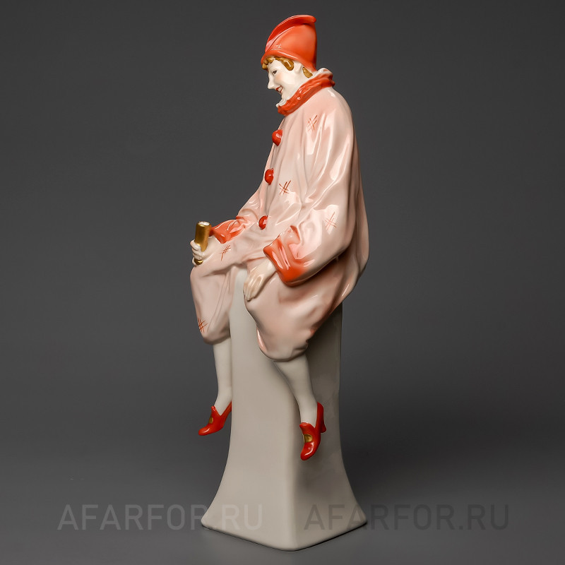 Фарфоровая статуэтка "Арлекин на пьедестале" Karl Ens Германия