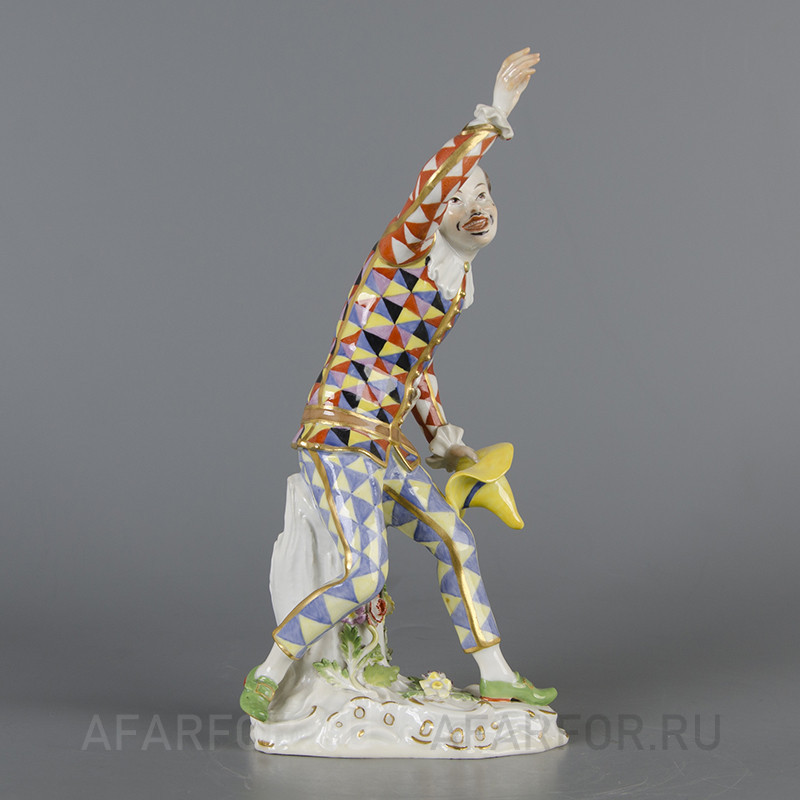Фарфоровая статуэтка «Арлекин со шляпой» Meissen Германия