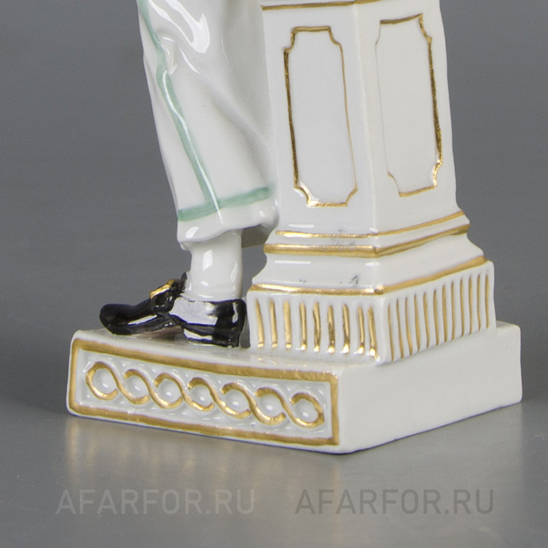 Фарфоровая статуэтка «Пульчинелла» Meissen Германия
