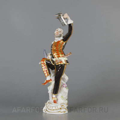 Винтажная белая статуэтка из фарфора «Арлекин с кружкой» Meissen Германия (арт. 1844-2), антик для частной коллекции.