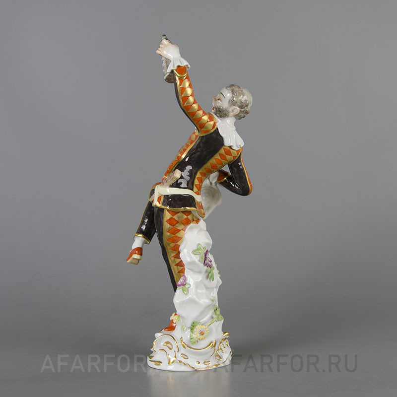 Фарфоровая статуэтка «Арлекин с кружкой» Meissen Германия