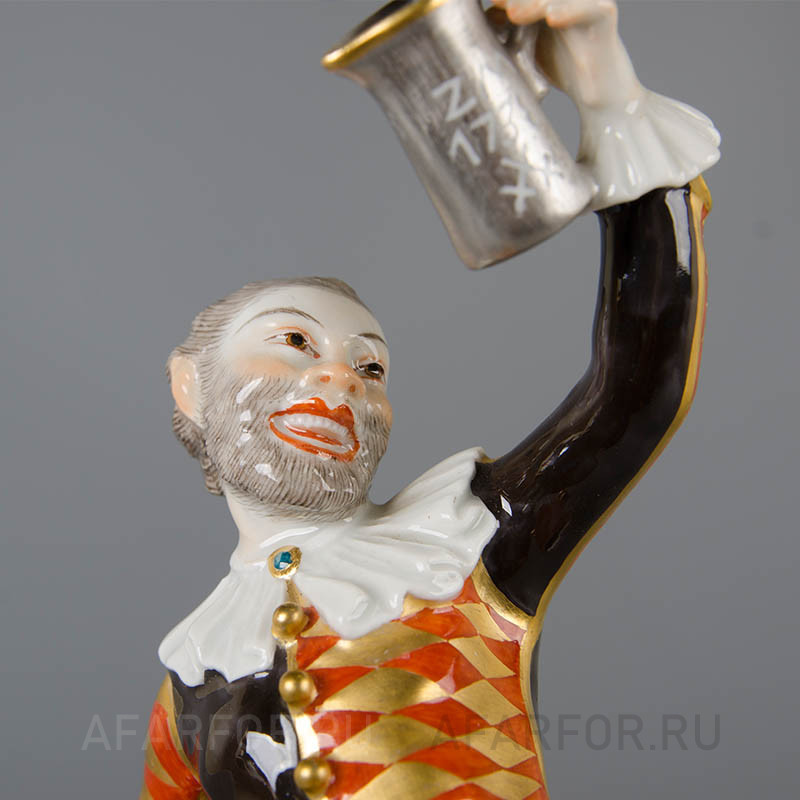 Фарфоровая статуэтка «Арлекин с кружкой» Meissen Германия