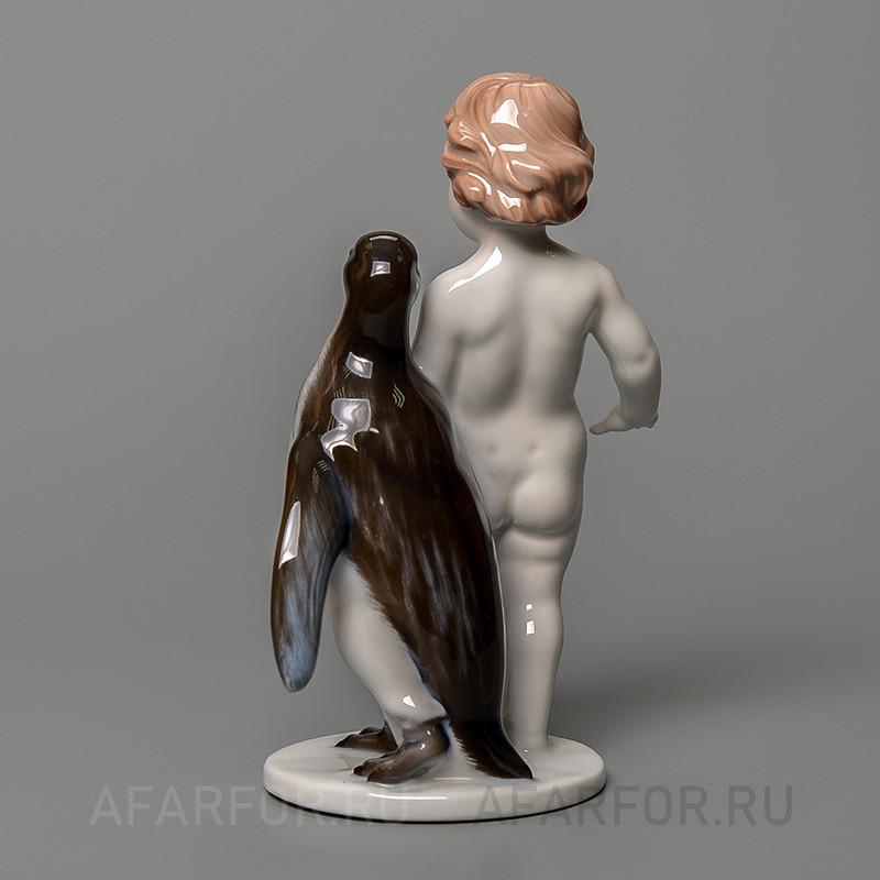 Фарфоровая статуэтка «Прогулка с Пингвином» Rosenthal Германия