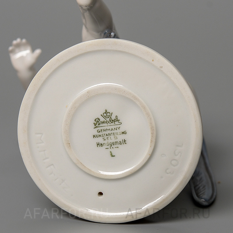 Фарфоровая статуэтка «Прогулка с Пингвином» Rosenthal Германия