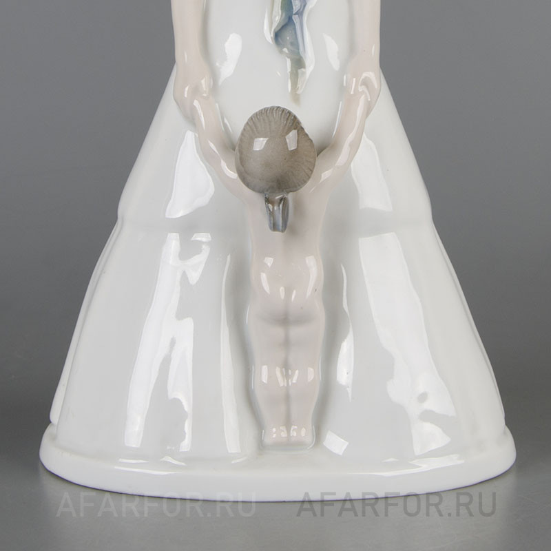 Фарфоровая статуэтка "Девушка c ребёнком" Rosenthal Германия