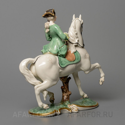 Фарфоровые статуэтки "Верховая прогулка" Nymphenburg Германия (фото №19319)