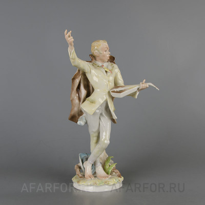 Антикварная статуэтка от Хутченройтер (арт.: 1841-2) - купить винтажную фигуру музыканта для коллекции.