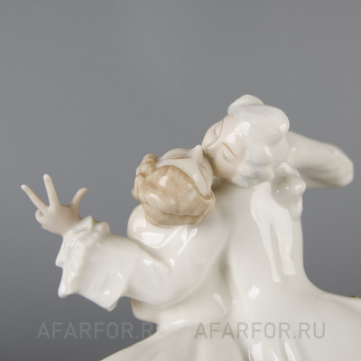 Фарфоровая статуэтка "Поцелуй" Hutschenreuther Германия (арт. 1884-2, фото №20840)