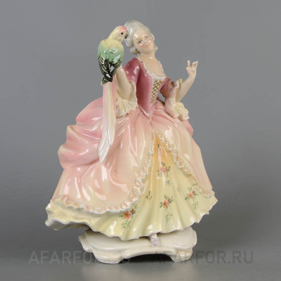 Немецкая фарфоровая статуэтка Карл Энс (арт.: 1961-2) — купить изящную антикварную фигуру для утончённой коллекции.