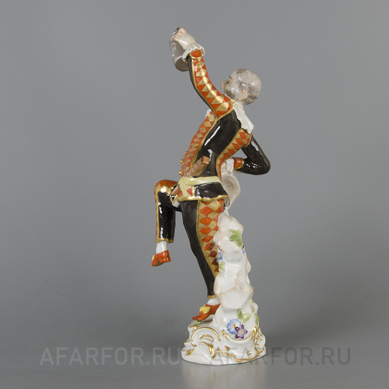 Фарфоровая статуэтка «Арлекин с кружкой» Meissen Германия