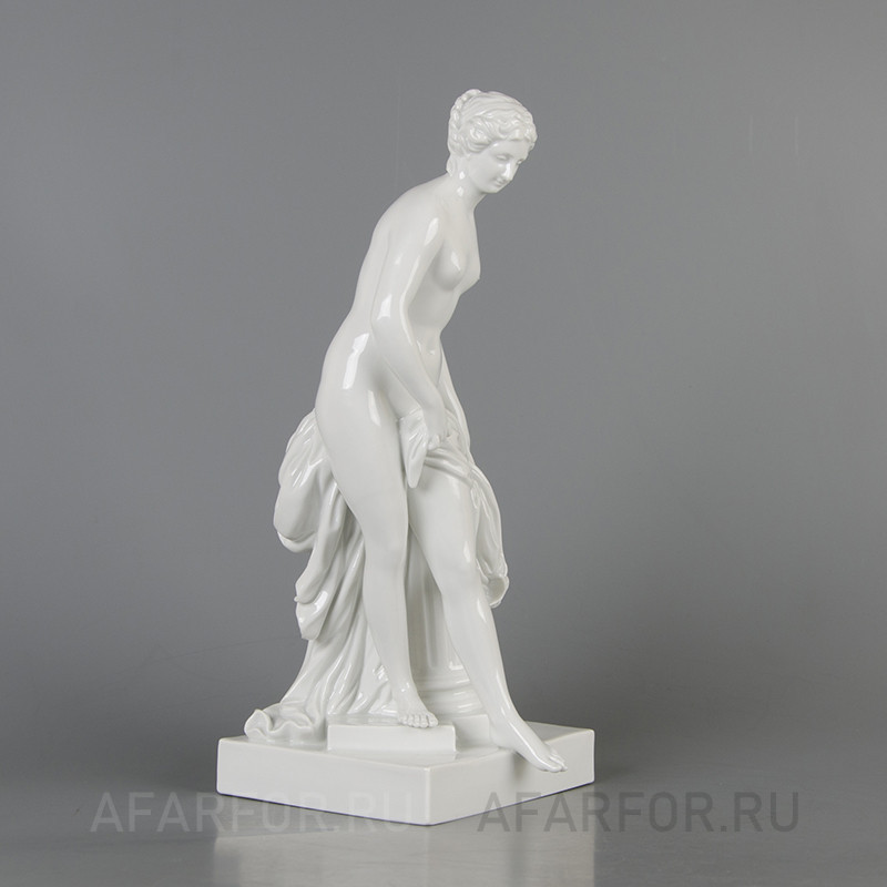 Фарфоровая статуэтка «Купальщица» Meissen Германия