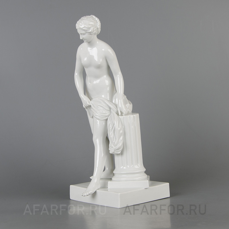 Фарфоровая статуэтка «Купальщица» Meissen Германия