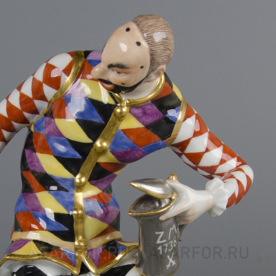 Фарфоровая статуэтка "Арлекин с кружкой" Meissen Германия (арт. 1400-2, фото №21813)