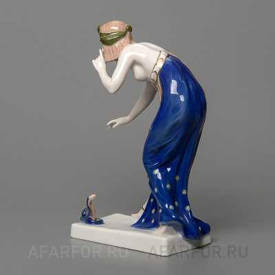 Фарфоровая статуэтка "Укротительница змей" Rosenthal Германия (фото №22405)