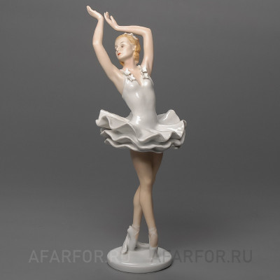 Старинная фарфоровая статуэтка «Балерина Lilian Harvey» Rosenthal, Германия, арт. 887-3, для интерьера.