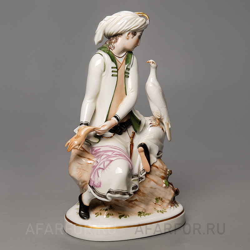 Фарфоровая статуэтка "Охотник с соколом" Rosenthal Германия