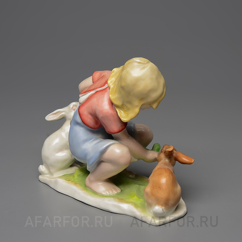 Фарфоровая статуэтка «Девочка и Зайцы» Rosenthal Германия