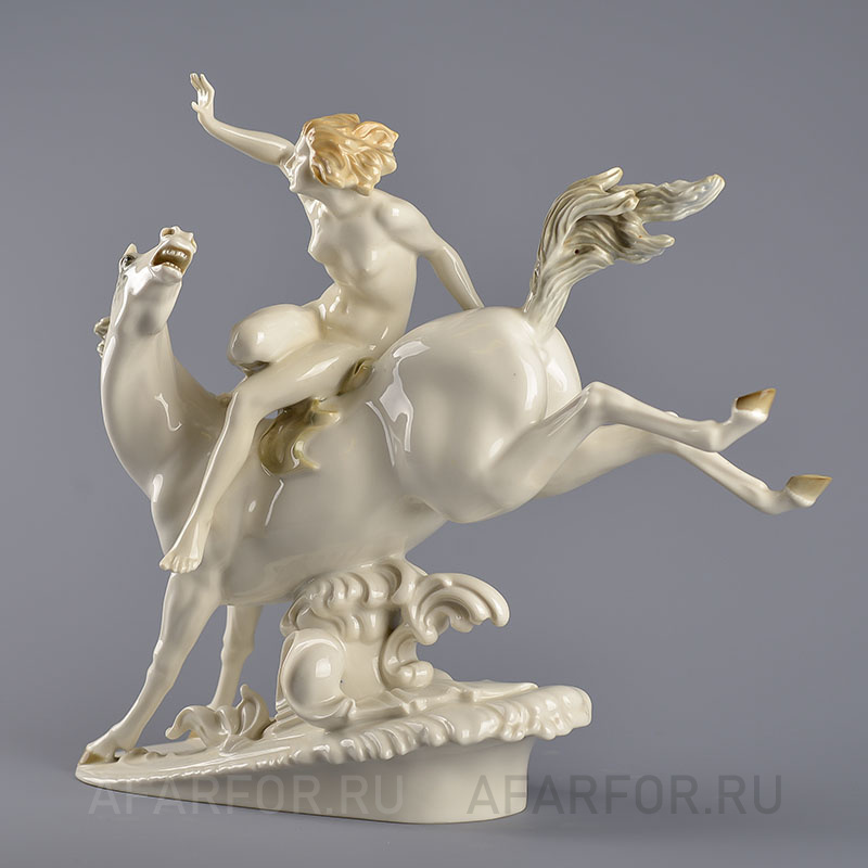 Фарфоровая статуэтка «Всадница» Hutschenreuther Германия