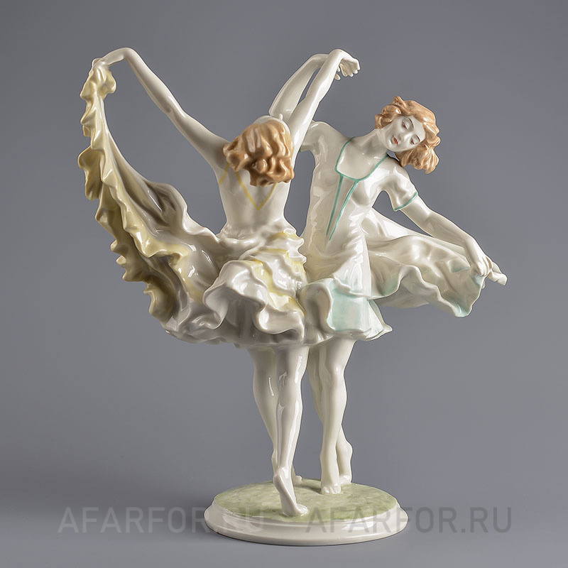 Фарфоровая статуэтка «Танец» Hutschenreuther Германия