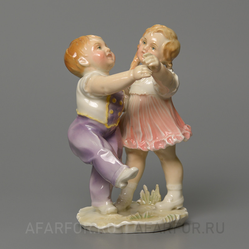 Антикварная статуэтка из фарфора «Первый танец» Karl Ens, Германия, арт. 2195-3, для интерьера.
