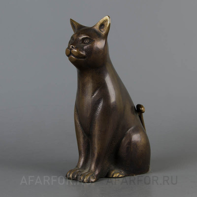 Бронзовые статуэтки "Кошка и игривый кот" Европа