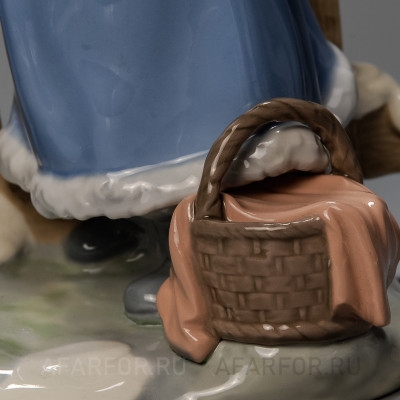 Фарфоровая статуэтка "Зимние морозы" Lladro Испания (фото №26792)