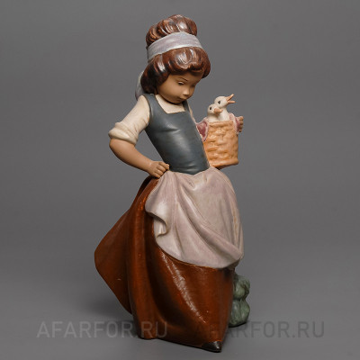 Старинная керамическая статуэтка «Утята в корзинке» Lladro Испания (арт. 834-4), настоящий винтаж из Европы на AFARFOR.RU.
