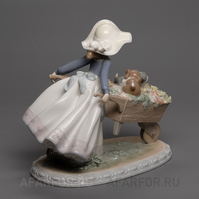 Фарфоровая статуэтка "Вези нас быстрее" Lladro Испания (фото №26893)