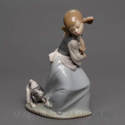 Антикварная фарфоровая статуэтка «Щенок-шалун» Lladro Испания (арт. 841-4), для подарка коллекционеру.