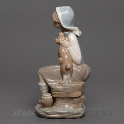 Фарфоровая статуэтка "Девочка со щенком" Lladro Испания (фото №26988)