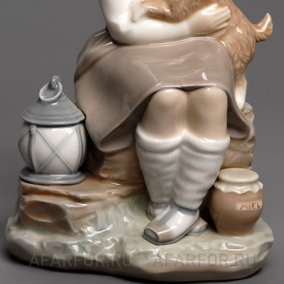 Фарфоровая статуэтка "Девочка со щенком" Lladro Испания (фото №26990)