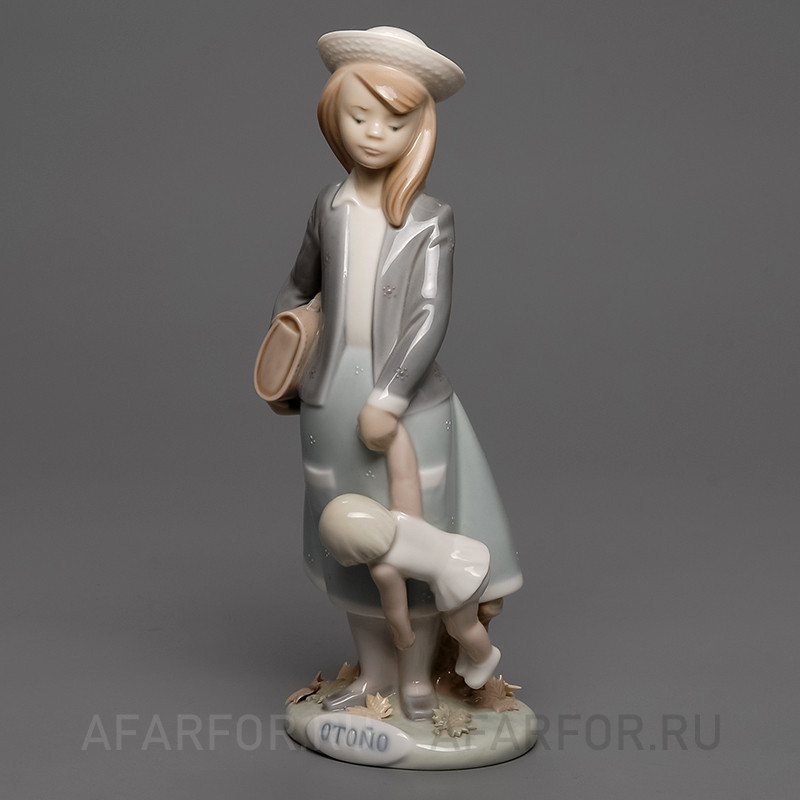 Старинная фарфоровая статуэтка «Осень» Lladro Испания (арт. 852-4), предмет с коллекционной ценностью.