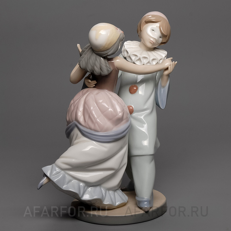 Фарфоровая статуэтка "Карнавал" Lladro Испания