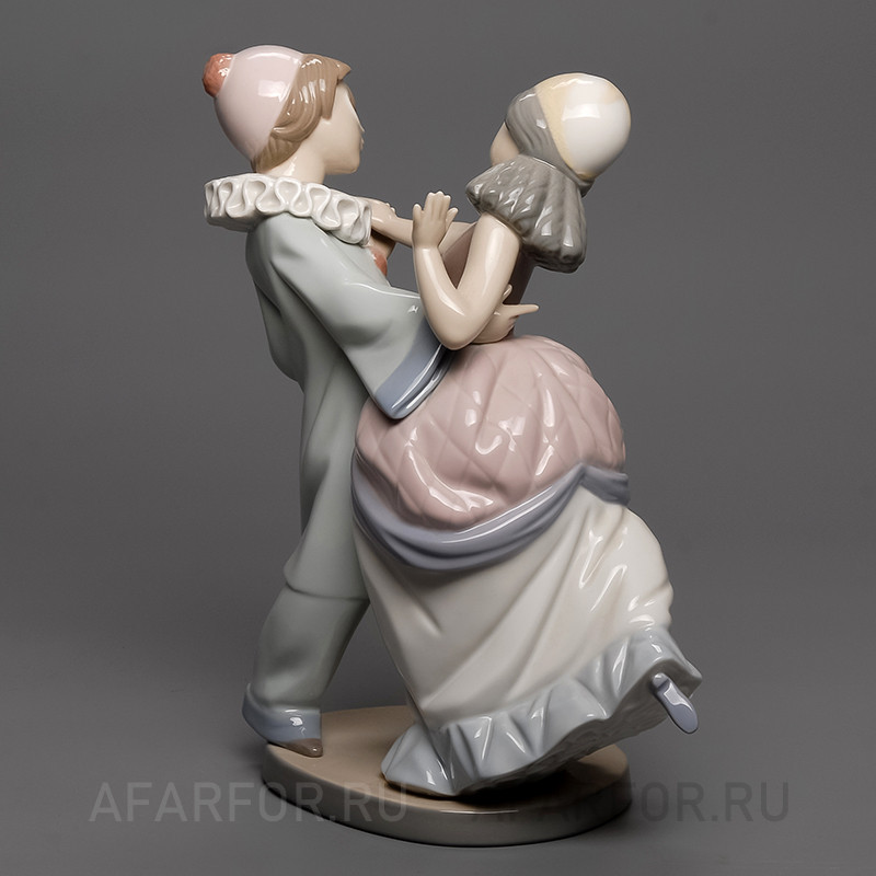 Фарфоровая статуэтка "Карнавал" Lladro Испания