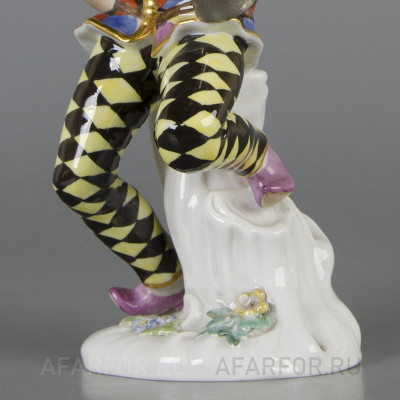 Фарфоровая статуэтка "Арлекин с кружкой" Meissen Германия (арт. 2221-2, фото №27175)