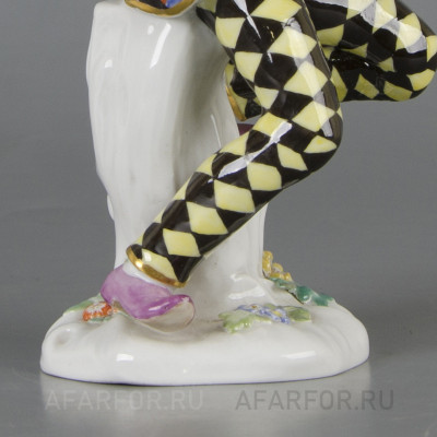 Фарфоровая статуэтка "Арлекин с кружкой" Meissen Германия (арт. 2221-2, фото №27176)