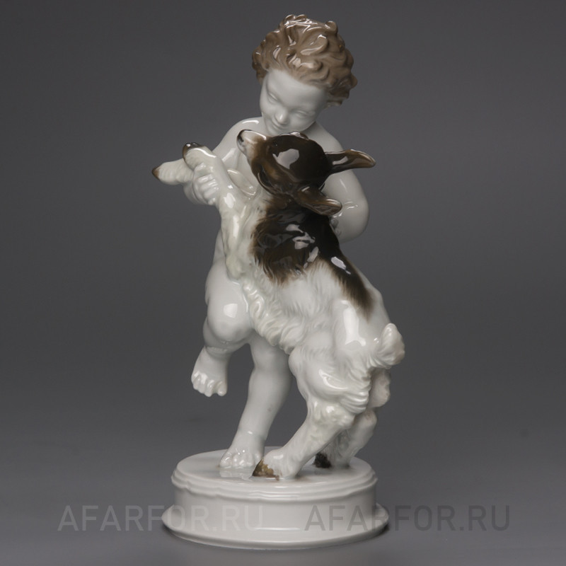 Фарфоровая статуэтка "Мальчик с козлёнком" Rosenthal Германия