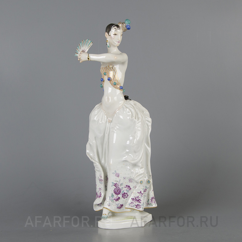 Фарфоровая статуэтка «Танец с Кастаньетами» Meissen Германия