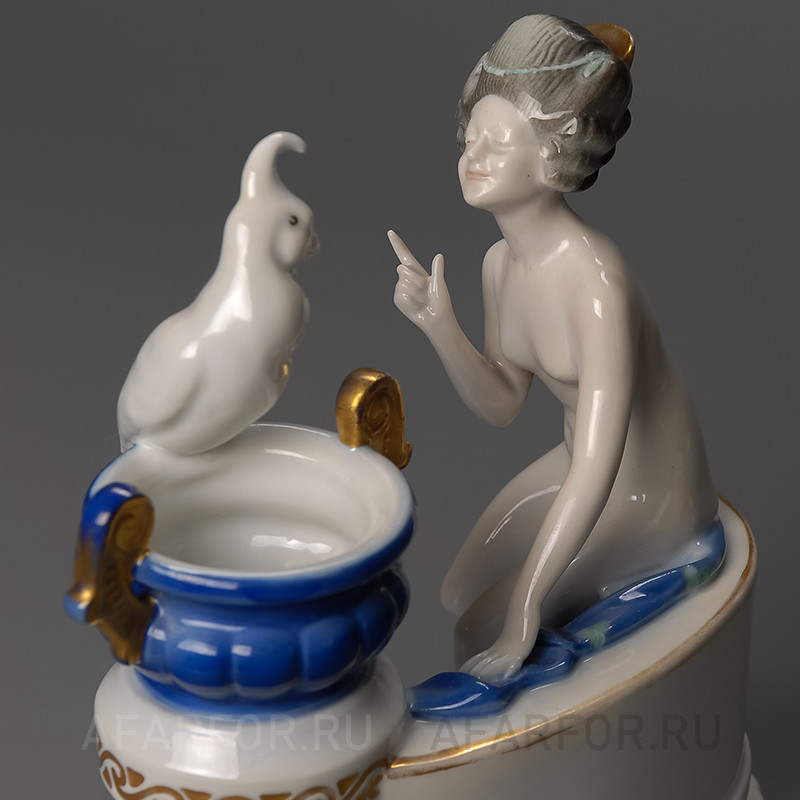 Фарфоровая статуэтка "Венера с Какаду" Rosenthal Германия