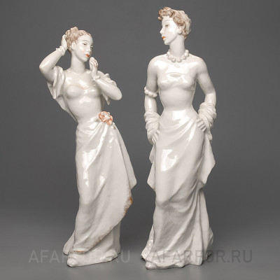 Две антикварные статуэтки из фарфора «Красотки. Разговор», Rosenthal, Германия (арт. 669-3)