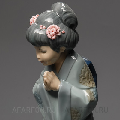 Фарфоровые статуэтки "Гейши. Восточные дамы" Lladro Испания (фото №32554)