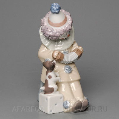 Фарфоровая статуэтка "Пьеро с щенком и концертиной" Lladro Испания (фото №32557)