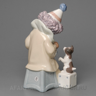 Фарфоровая статуэтка "Пьеро с щенком и концертиной" Lladro Испания (фото №32558)
