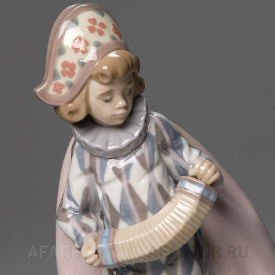 Фарфоровые статуэтки "Арлекины со скрипкой и концертиной" Lladro Испания (фото №32859)