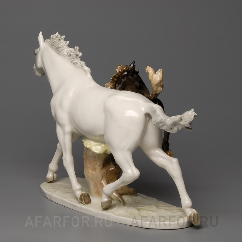 Фарфоровая статуэтка "Лошадь и жеребёнок" Rosenthal Германия